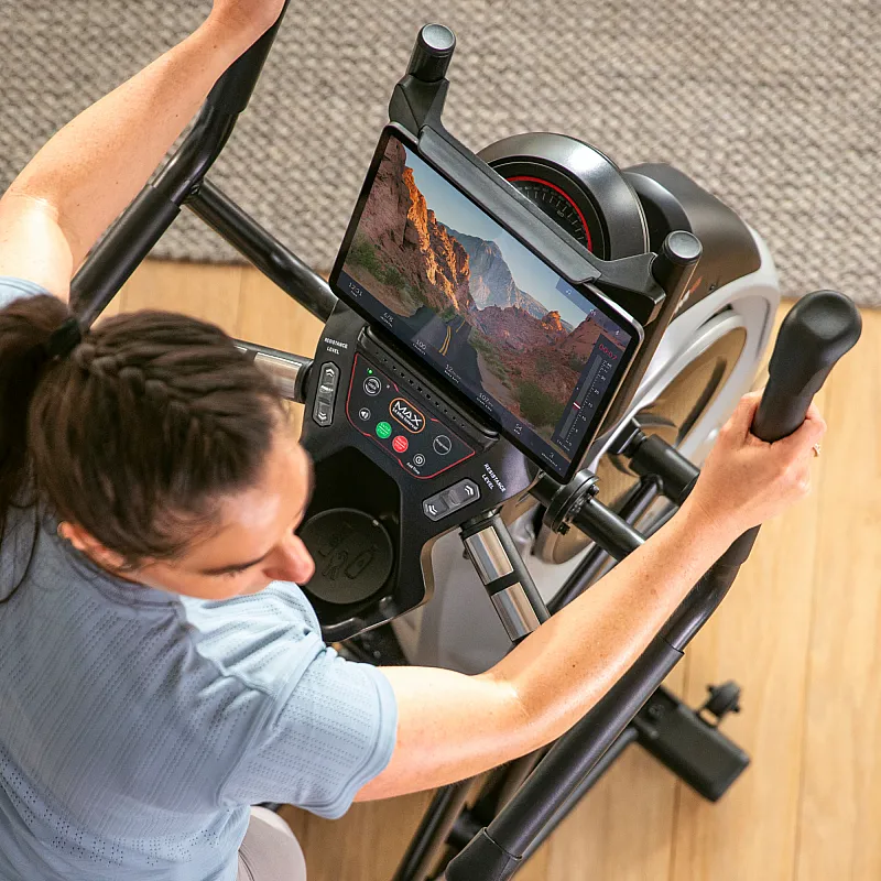 Ελλειπτικό Μηχάνημα BowFlex Max Trainer M6i 