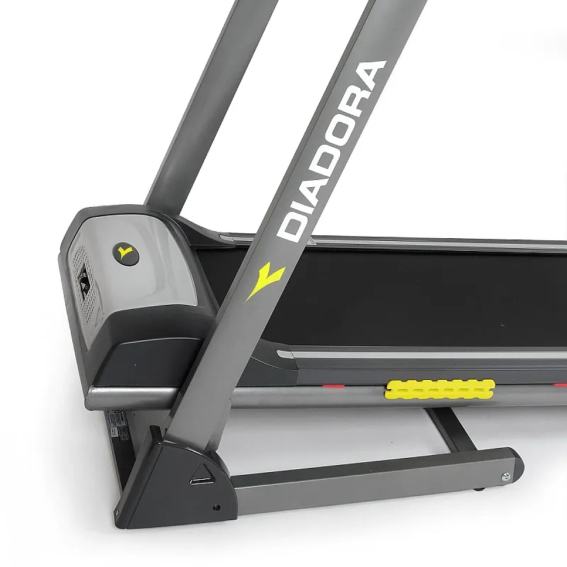 Diadora Excess 5.7 Διάδρομος Γυμναστικής 2.5HP - Σε 18 Άτοκες Δόσεις - Επιλογές Δώρων για εκείνη...