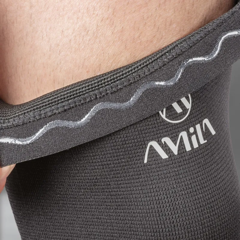 Επιαγκωνίδα AMILA Elbow Sleeve L